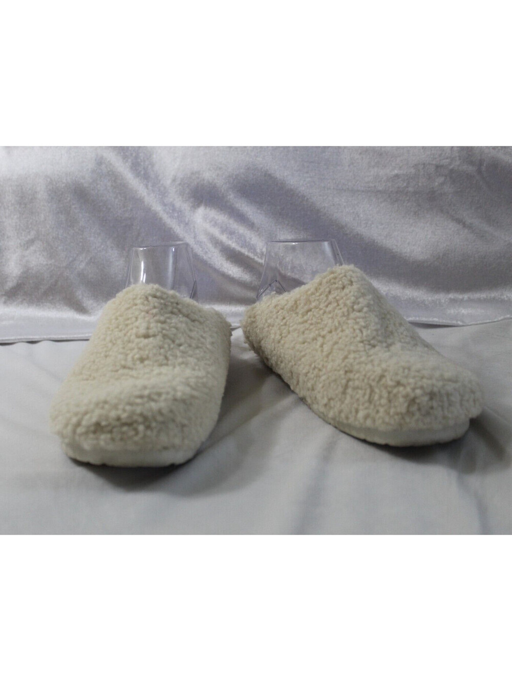 Universal Thread Mules Clogs Shoes Size 9 Bev Faux Sherpa Cream